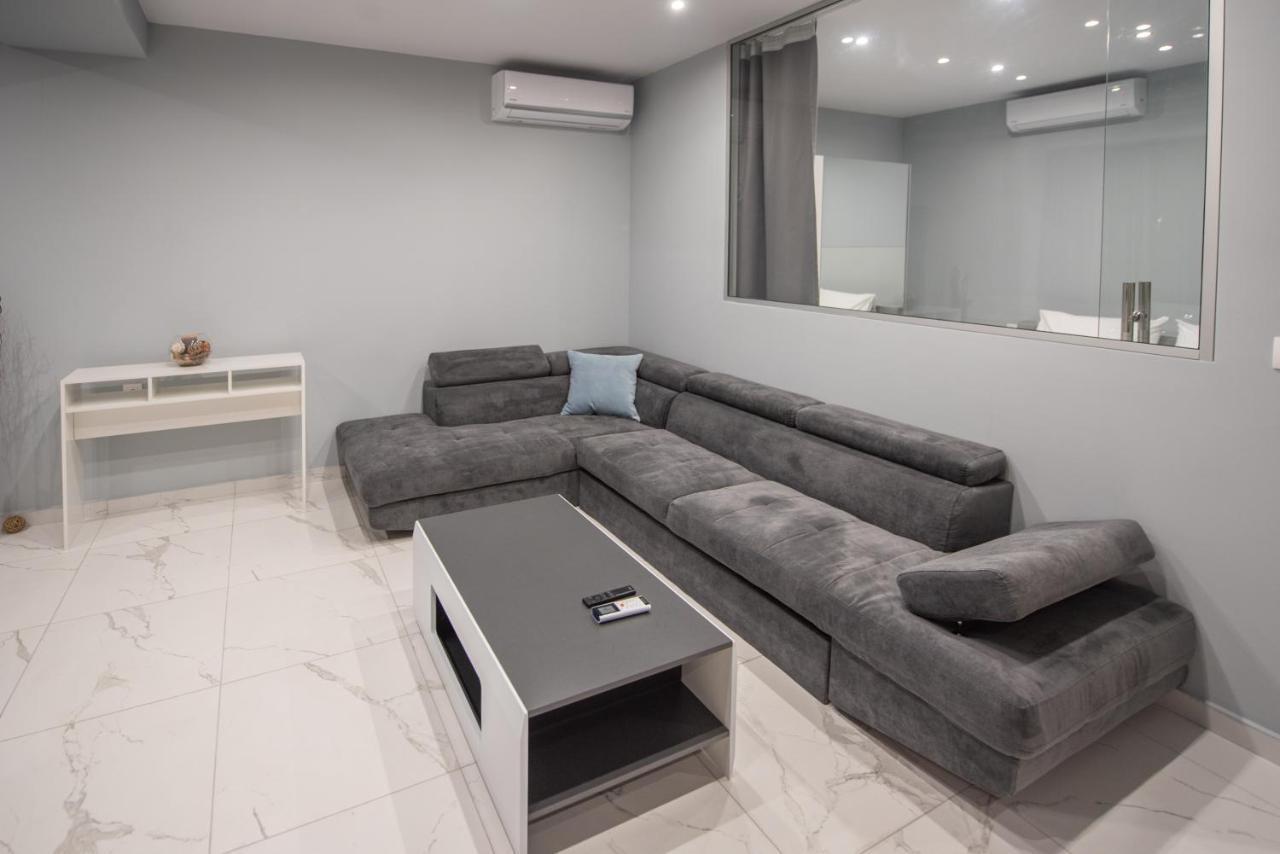 Sea & City Luxury Suite Tessalónica Exterior foto
